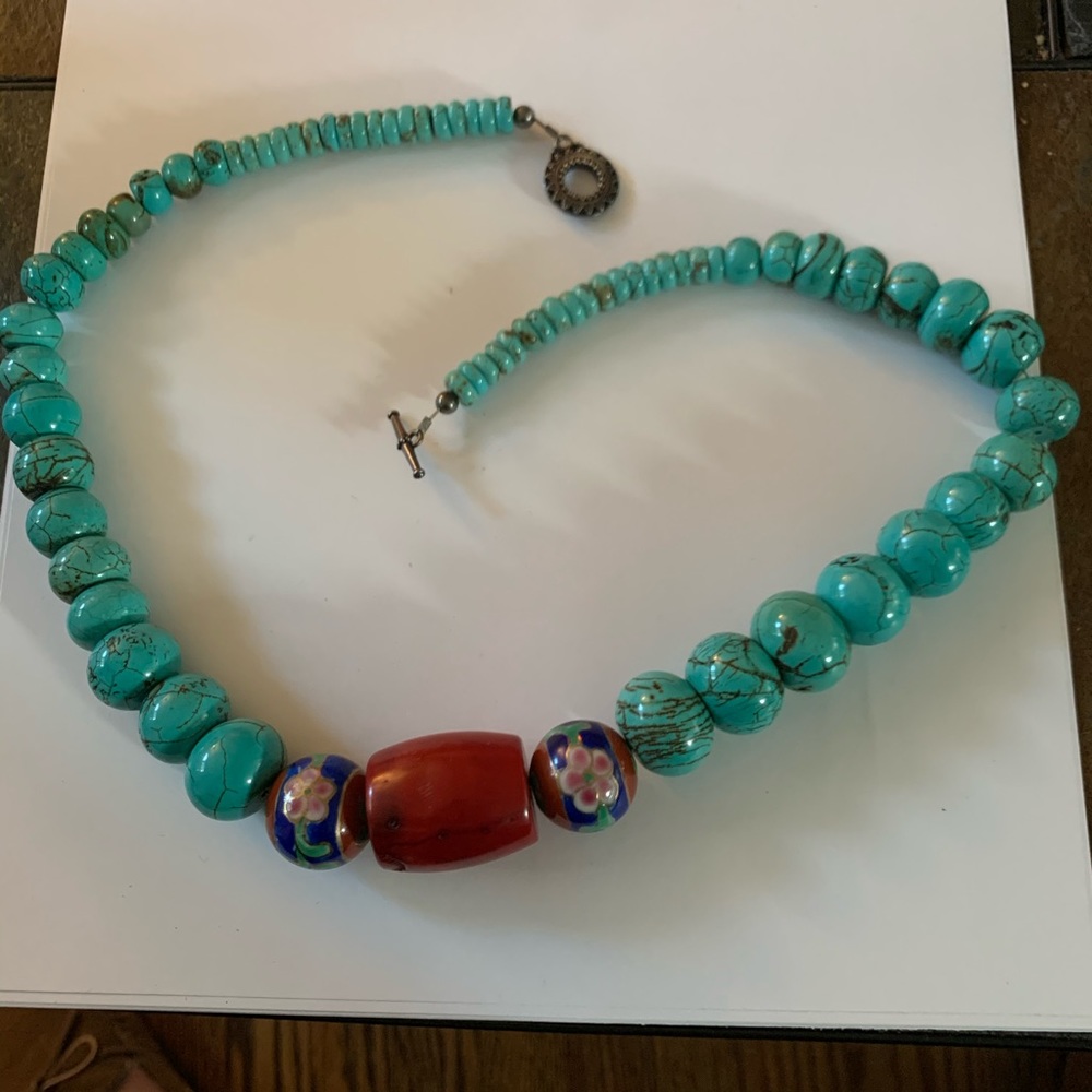 Amazing turquoise statement necklace.